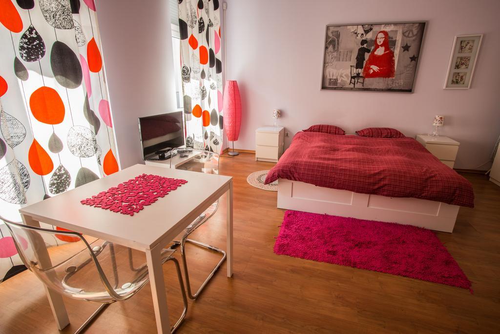 Skłodowska-curie, Martini Apartament
